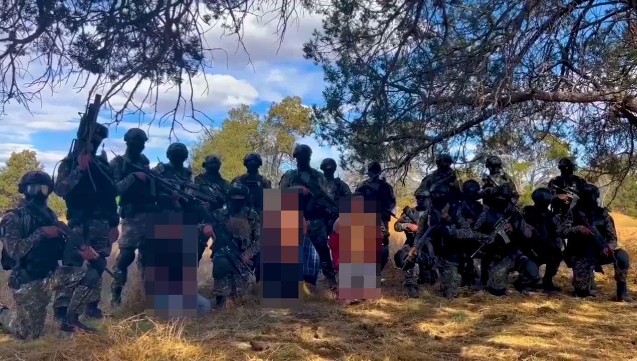 Sinaloa Cartel Pose Released Footage Featuring Cjng Members