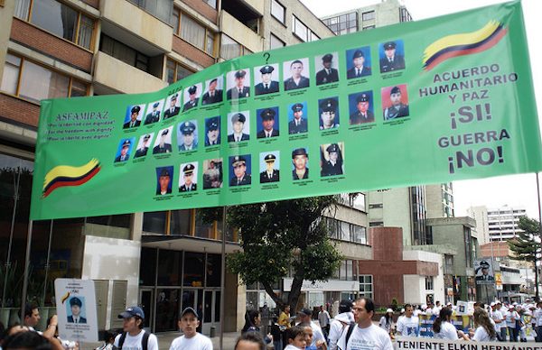 anti FARC march