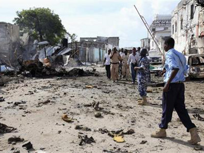 TanzaniaSomali_bomb_blast_scene_400x300