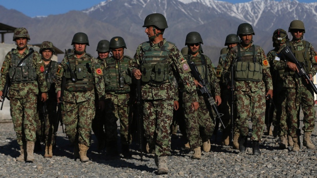 soldiers-with-afghanistans-national-army
