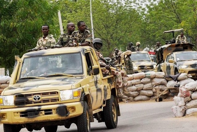 Nigerian-Army-Soldiers-640x431