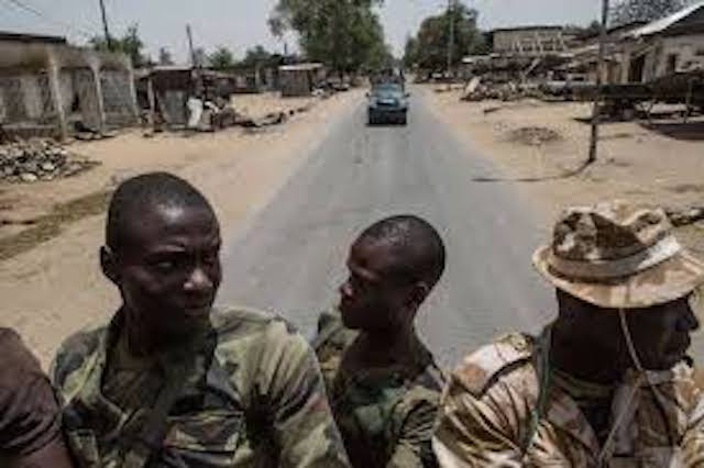 Nigerian-troops-on-patrol-in-Bama