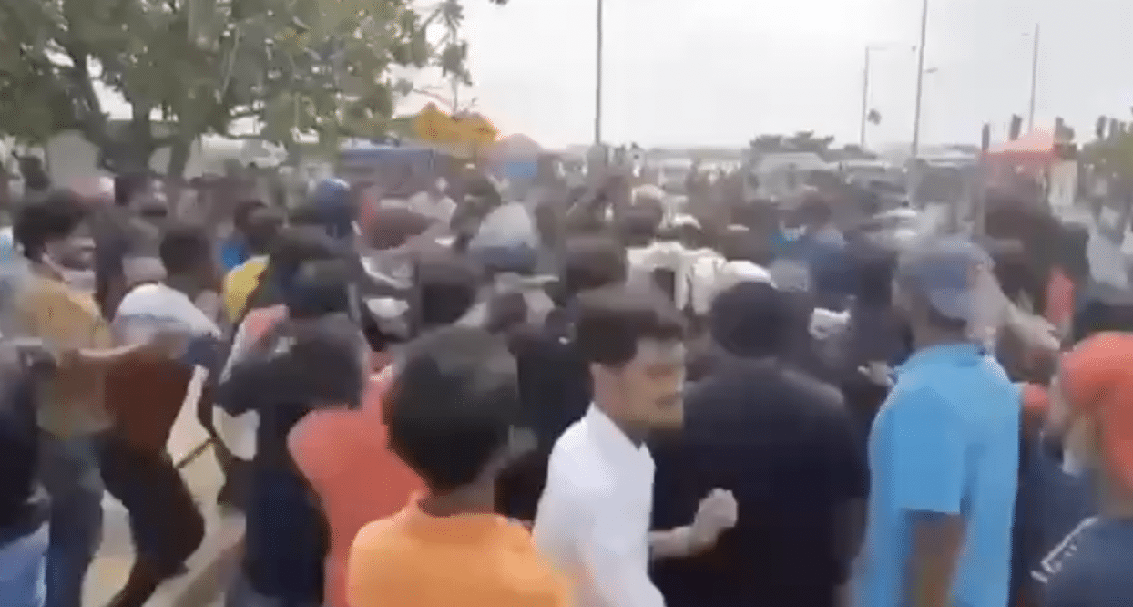 Massive Riots Over Economy Day Before New Prime Minister Appointment in Sri Lanka