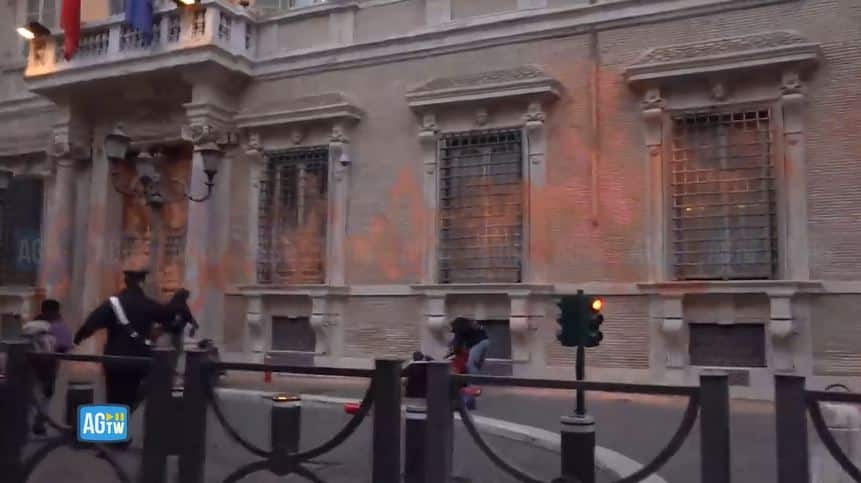 (Video) 'Ultima Generazione' Climate Activists Vandalized the Outside Walls of the Senate Building with Orange Paint, Central Rome, Lazio, Italy - 04 January 2023