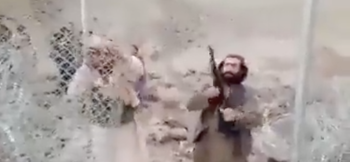 (Video) Undated Video Shared by Pro Tehreek-e-Taliban Pakistan (TTP) Accounts Shows Militants Cutting Through the Border Fencing along the Durand Line, Pakistan & Afghanistan - 24 February 2023