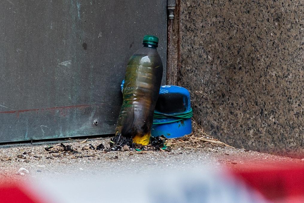 (Claim) Italian Anarchist of the 'Revolutionary Solidarity Group' Place an IED inside the Courthouse in Pisa, Italy - 21 February 2023