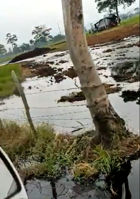 National Liberation Army (ELN) Suspected of Carrying Out an Improvised Explosive Device (IED) Attack on the Caño Limón-Coveñas Oil Pipeline, El Consuelo, Saravena, Arauca, Colombia - 21 April 2023