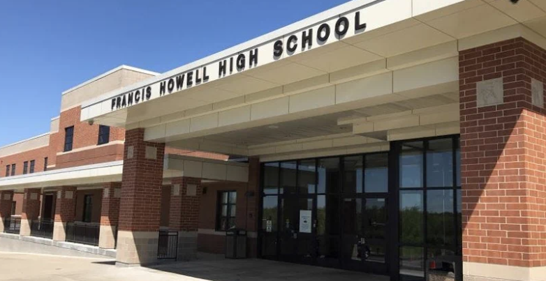 Bomb Threat Prompts the Authorities to Evacuate Francis Howell High School, in St. Charles, Missouri, United States - 01 September 2023
