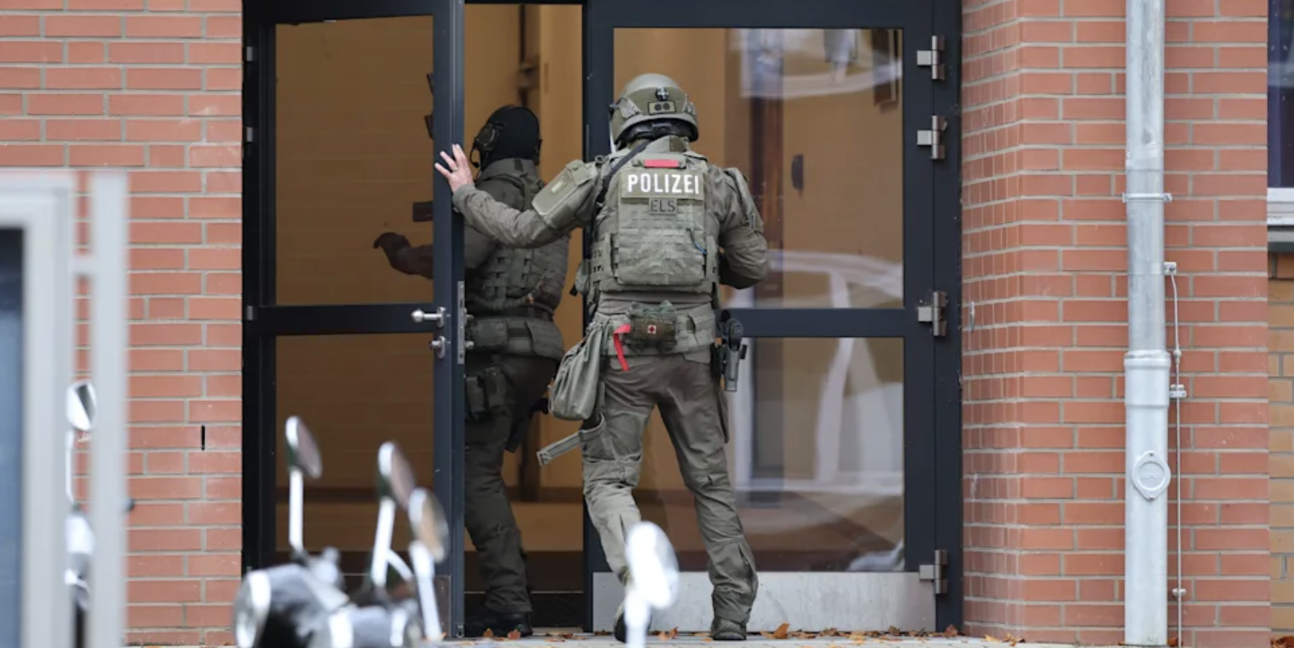 Several Armed Men Allegedly Enter a School, Sparking the Immediate Intervention of the Special Forces, Blankenese, Hamburg, Germany - 08 November 2023