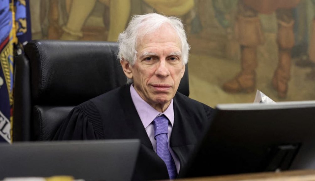Police Respond to a Bomb Threat at Arthur Engoron's Home, the Judge Overseeing President Trump’s Civil Fraud Trial in New York City, Long Island, New York State, United States - 11 January 2024