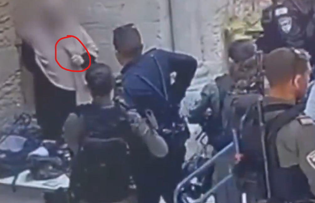 Palestinian Woman Arrested After Pulling Out a Knife on Israeli Police, Old City of Jerusalem, West Bank - 05 May 2024