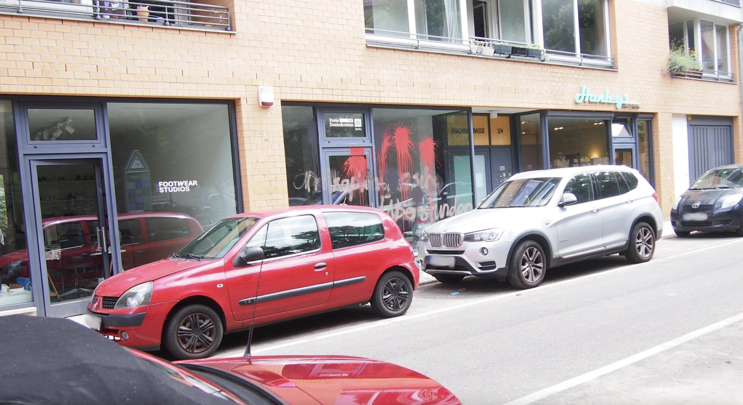 (Claim / Anonymous Anarchist) Anonymous Anarchist Claim Responsibility for 19 June 2024 Vandalism of Free Democratic Party (Freie Demokratische Partei / FDP) Headquarters, in Joachimstrasse 3, Hannover, Germany - 24 June 2024