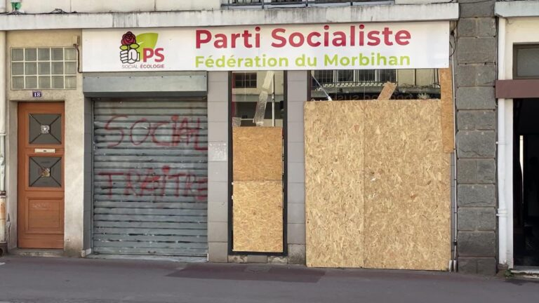 (Claim/Anonymous Anarchists)Anarchists Vandalize the Headquarters of the Morbihan Federation Socialist Party With Spray Paint,18 Rue Victor-Massé, Lorient, France - 02 June 2024