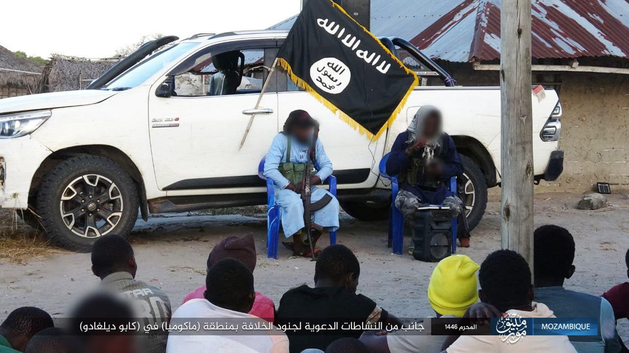 (Photos) Islamic State Mozambique (IS-M/Shabaab Cult/Wilyat Muzinbik) Released Photoset Depicting 'Missionary Activities' in Macomia, Mozambique – 21 July 2024