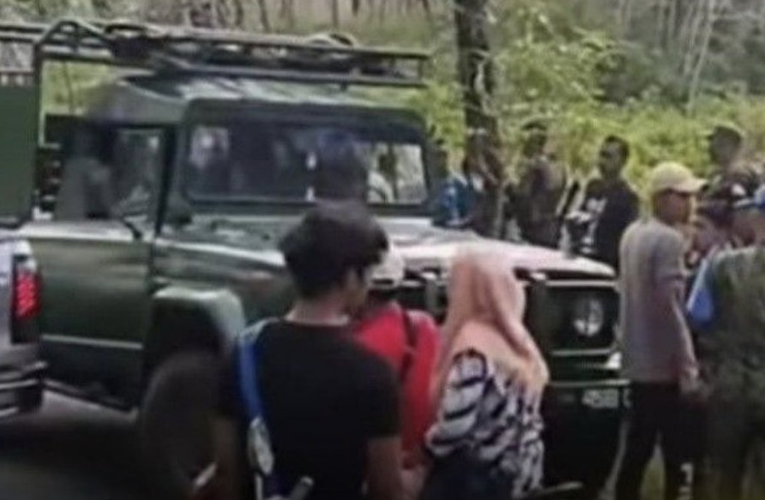 Suspected Abu Sayyaf Group (ASG/ISEA) Gunmen Wound Two Soldiers in an Ambush in Barangay Magcawa, Al Barka, Basilan, Philippines - 19 November 2024