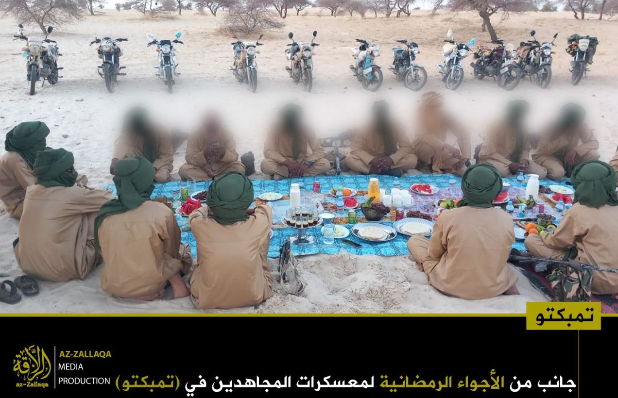 (Photos) Militants From Jama’at Nusrat al-Islam wal-Muslimin (JNIM) Celebrating Ramadan in Timbuktu Region, Mali – 19 March 2025