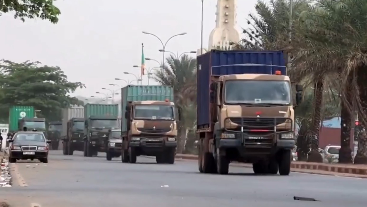 (Video) Russia-Linked Africa Corps Convoy Arrives in the Malian Capital City, Bamako, Mali - 27 March 2025