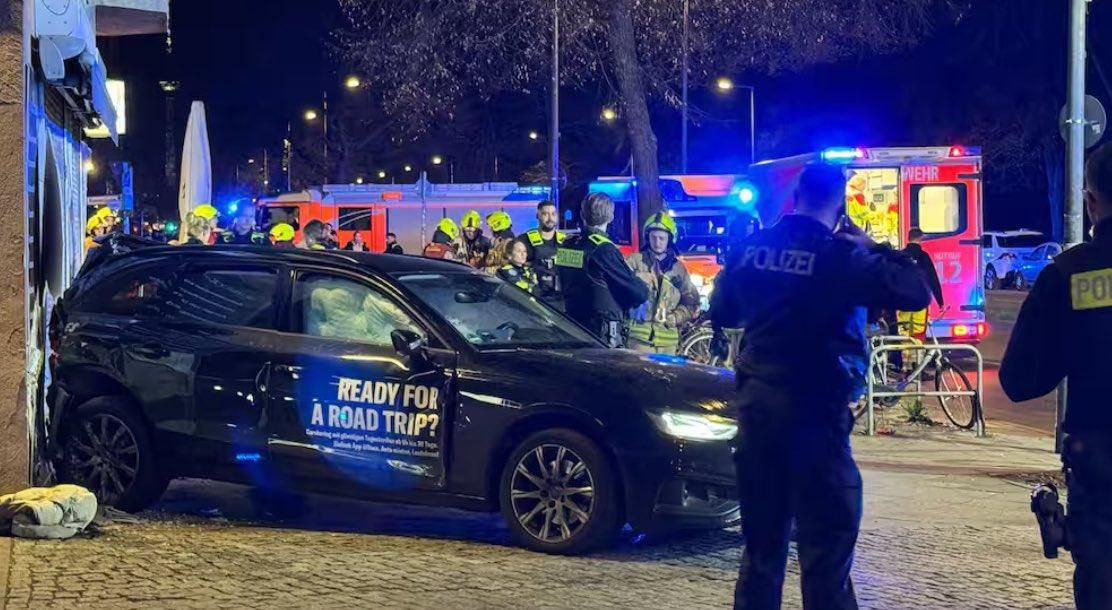 TRAC Incident Report: Unidentified Perpetrator Rams Vehicle [Car-Ramming] into Crowd on Sidewalk in Gesundrunnen, Berlin, Germany - 26 March 2025