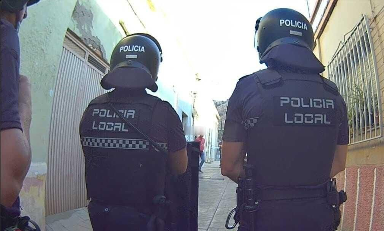 Knife-Wielding North African Man Arrested After Attempting to Enter a Supermarket, Almería, Andalusia, Spain - 29 April 2025