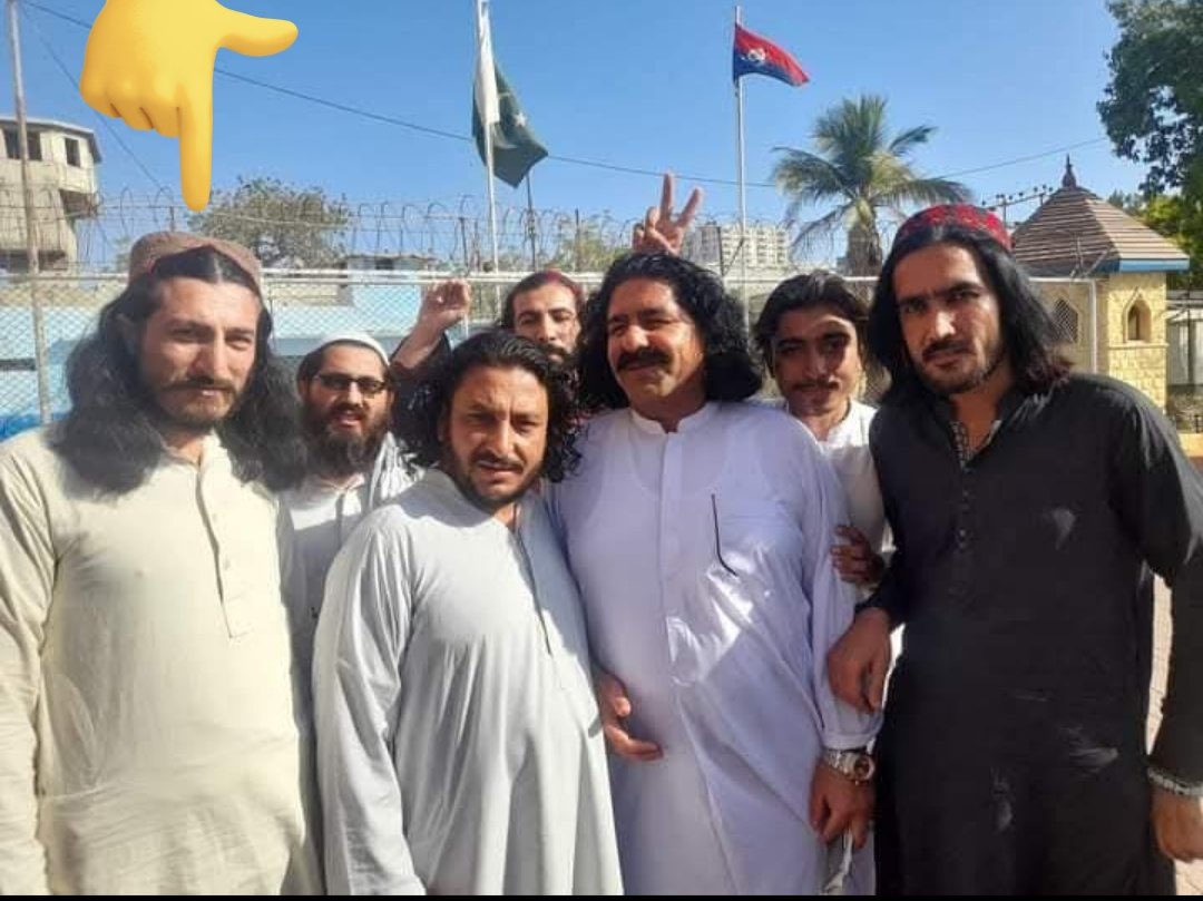 (Chatter / Photos) Pakistani Security Forces CTO Resulting in the Elimination of Tehreek-e-Taliban Pakistan (TTP) Commander Zabihullah (alias Zikran), in the Badar Area of Upper South Waziristan, Pakistan - 21 April 2025