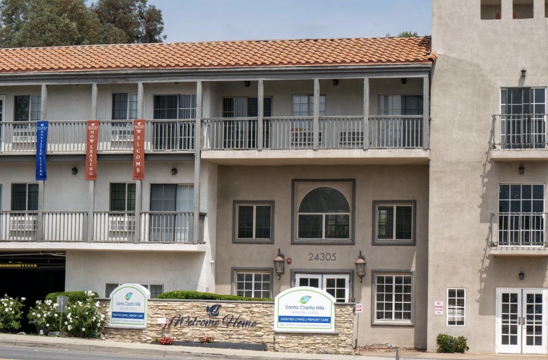 Bomb Threat Targets the Santa Clarita Hills Senior Living Facility in Newhall, California, United States - 15 April 2025