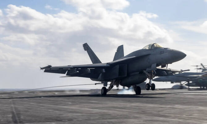 F/A-18 Fighter Jet Goes Overboard From US Carrier in the Red Sea, the United States - 07 May