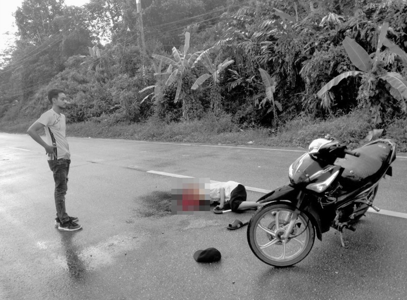 Suspected Militants Kill a Blind Elderly Woman and Severely Injure Her Son in a Targeted Armed Assault, Chang Phueak, Chanae Narathiwat, Thailand - 02 May 2025